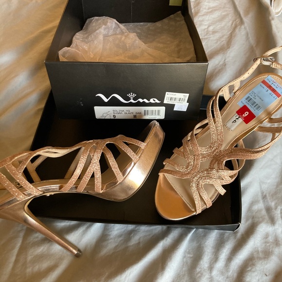 rose gold heels macy's
